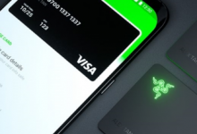 Razer Card的徽標在每次購物時都會亮起