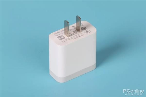 手機(jī)無線充電器全面對比：99元到397元有區(qū)別嗎？