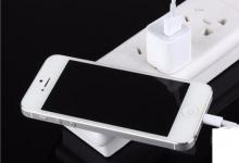日常生活：充電時(shí)玩手機(jī)為什么會觸電身亡
