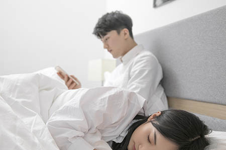 卡通大象簡(jiǎn)筆畫(huà)彩色的畫(huà)法3